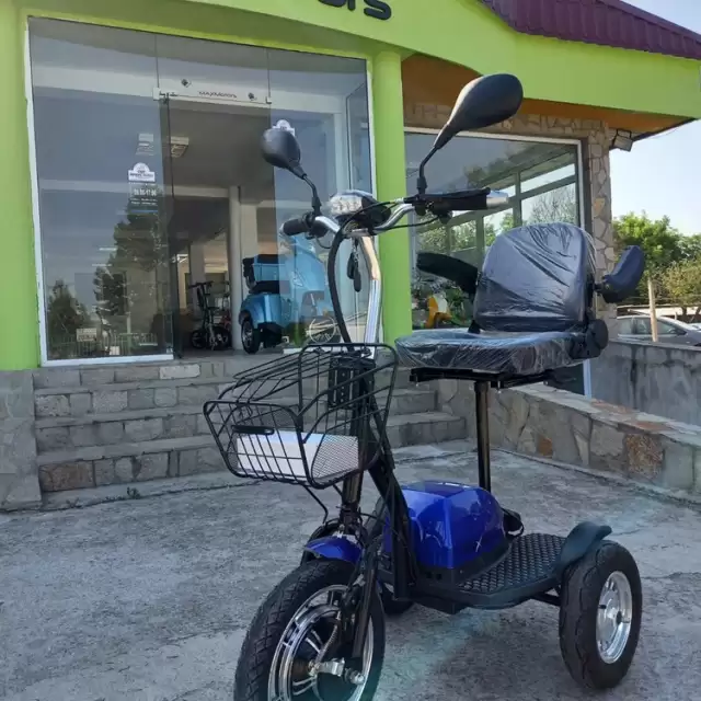 Електрическа триколка Mega Motors