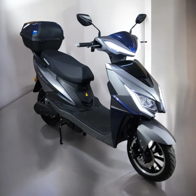 Електрическа триколка Mega Motors